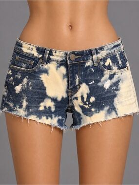 Cropped Destroyed Acid Wash Hot Pants Shorts